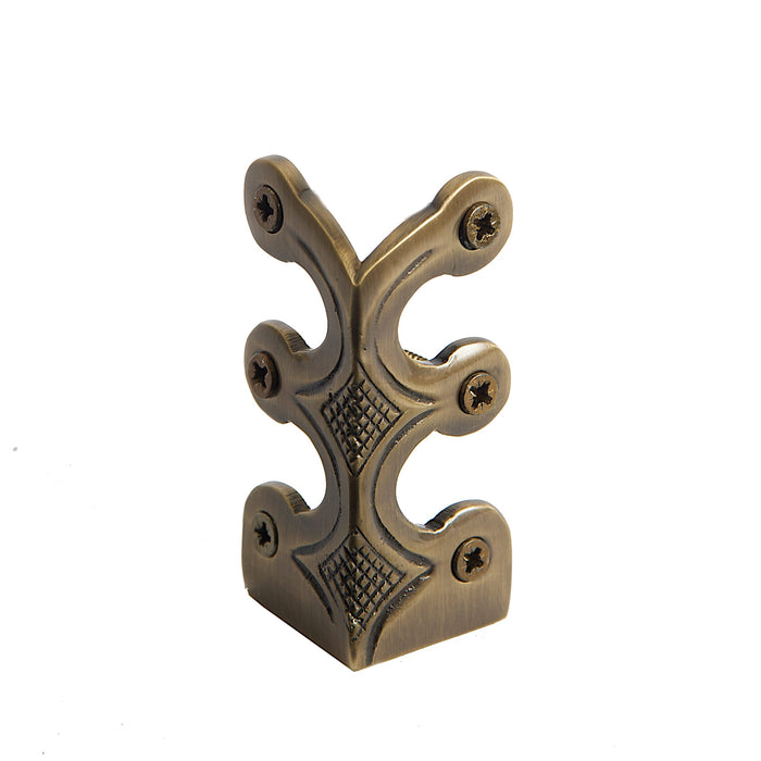 Skirting Skiffers - Antique Brass